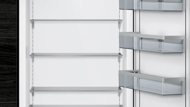CI30RP02 iQ700 Ankastre Buzdolabı 212.5 x 75.6 cm Düz Menteşe
